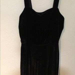 New Black velvet jumpsuit